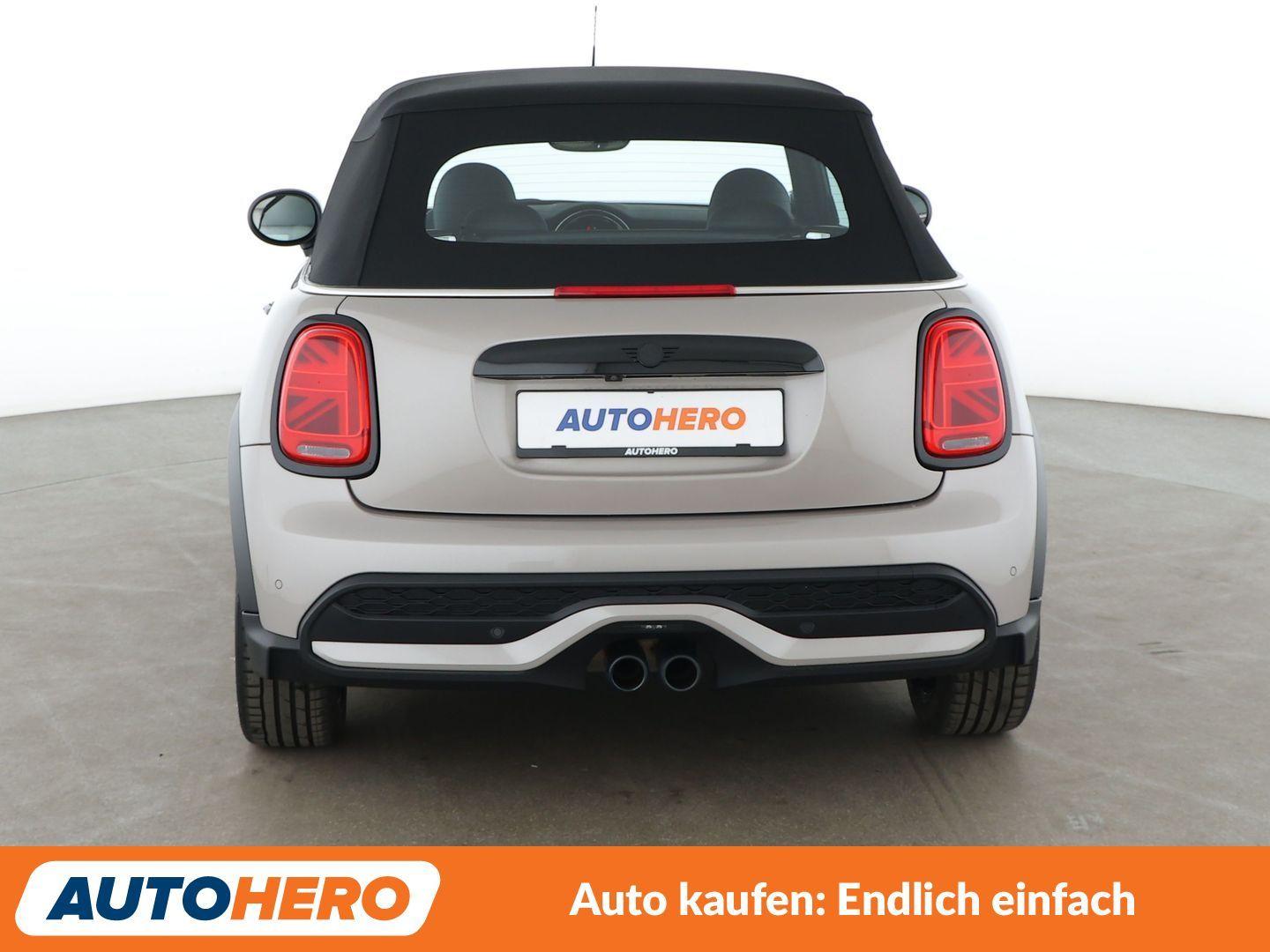 MINI Cabrio Cooper S Classic Trim Aut.*NAVI*CAM*PDC*