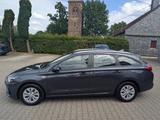 Hyundai i30 cw Pure - Hyundai i30 Pure mit Benzin-Antrieb