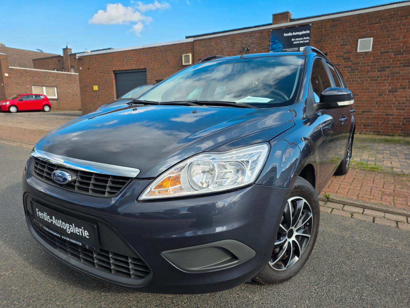 Ford Focus Turnier 1.6**Klima**PDC**Tüv Neu**