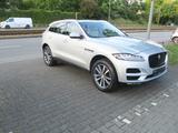 Jaguar F-Pace F-PACE Portfolio AWD Pano - Jaguar F-Pace in Frankfurt (Main)