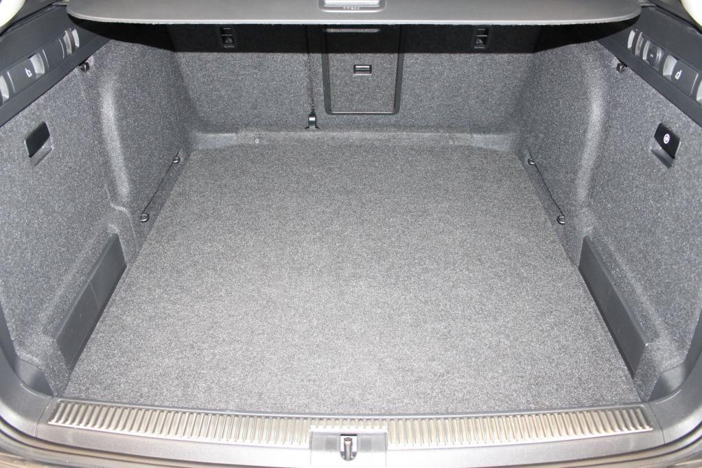 Skoda Superb Combi Style 2.0 TDI 110kW DSG LED*NAV*PDC, миниатюра 9