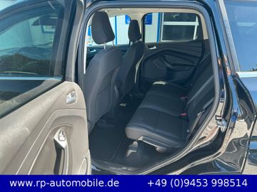Ford Kuga - 10