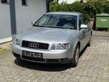 Audi A4 2.0 / AUTOMATIK/ 45400km / 1. Hand - Audi A4 aus 2001: 2.0