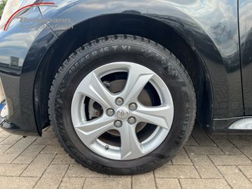 Toyota Yaris - 8