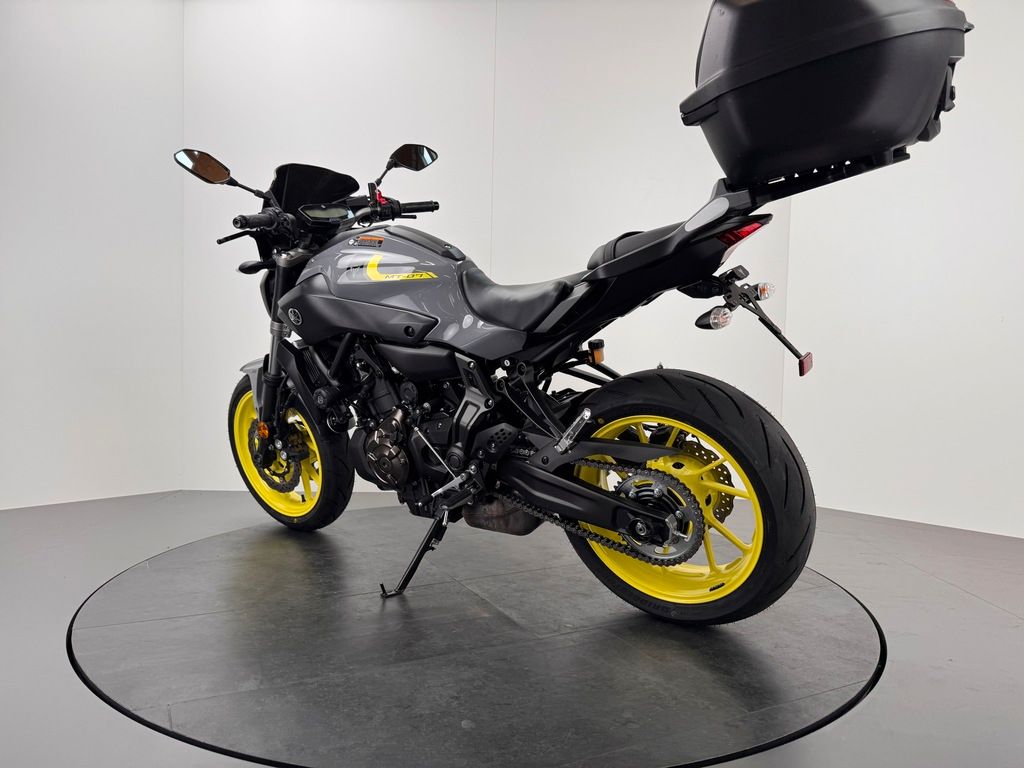 Fahrzeugabbildung Yamaha MT07 *TOP-ZUSTAND *1. HAND *REIFEN NEU