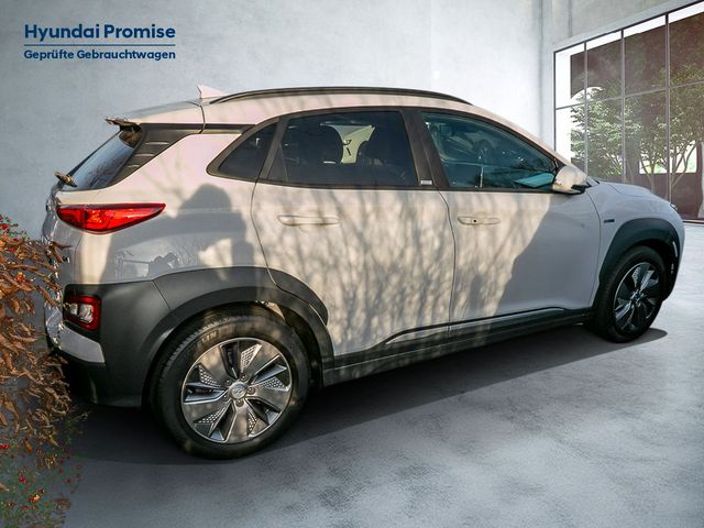 Hyundai Kona Premium Elektro 2WD Fahrassistenz-Paket