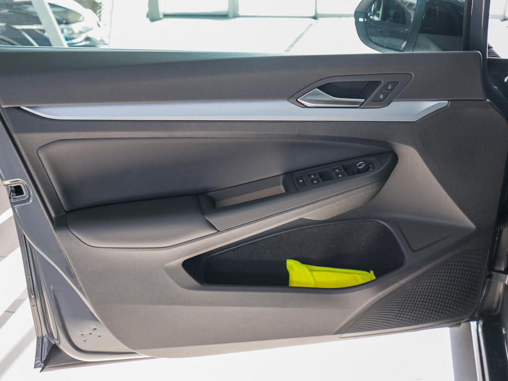 Volkswagen Golf VIII Life Energy 1.5 TSI ACC LED NAVI SHZ, миниатюра 29