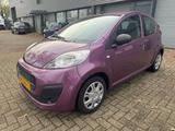 Peugeot 107 1.0 Access Accent - Peugeot 107: Access