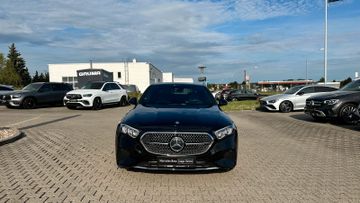 Mercedes E 200 - 2