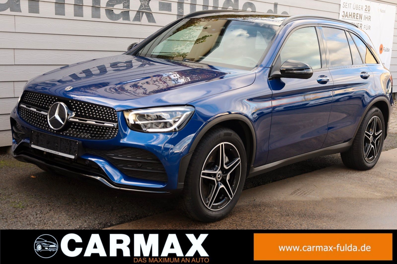 Fahrzeugabbildung Mercedes-Benz GLC 300 4M AMG Line Leder,Navi,LED,Panorama,AHK