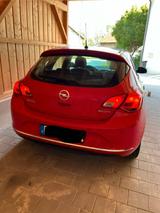Opel Astra J 1.4 Selection 64kW - Opel Astra: J Selection