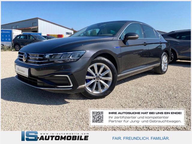 VW Passat Lim. GTE,NAVI,LED,ACC,SHZ,RFK,LederVienna