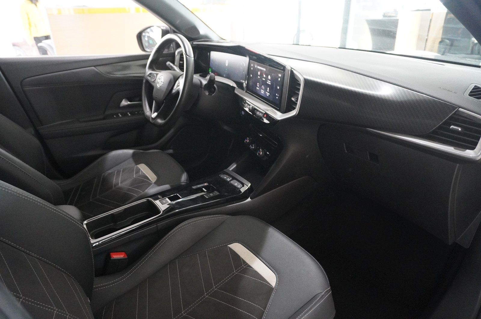 Fahrzeugabbildung Opel Mokka-e ULTIMATE 3-PHASIG NAVI/LED/KAMERA/DAB+