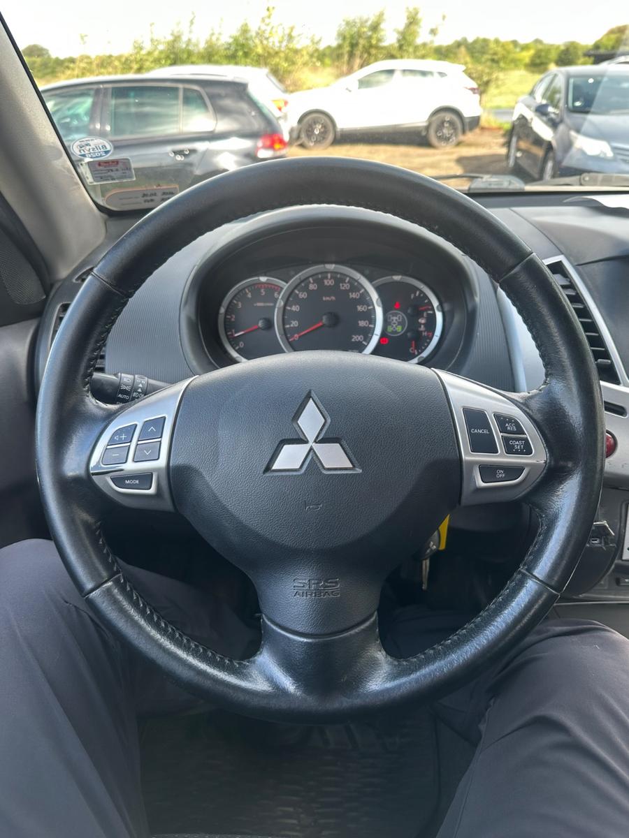 MITSUBISHI L200 2.5DI-D DOBBELT CAB 4WD | 178 ch | 4X4 | BVM