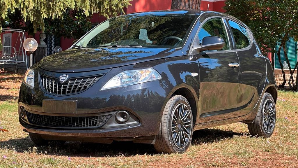 Image of Lancia Ypsilon