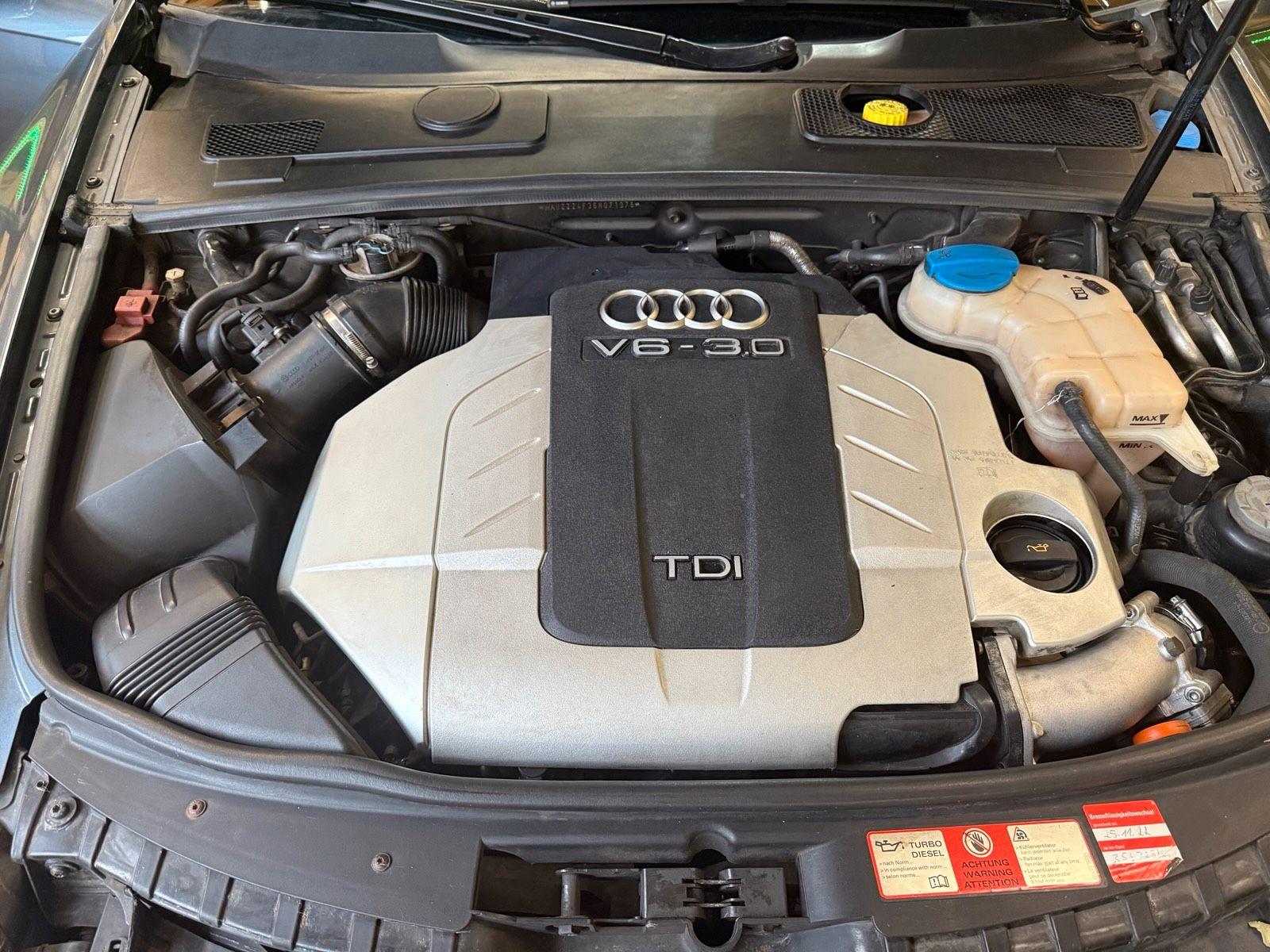 Audi Quattro 2005 — photo 5