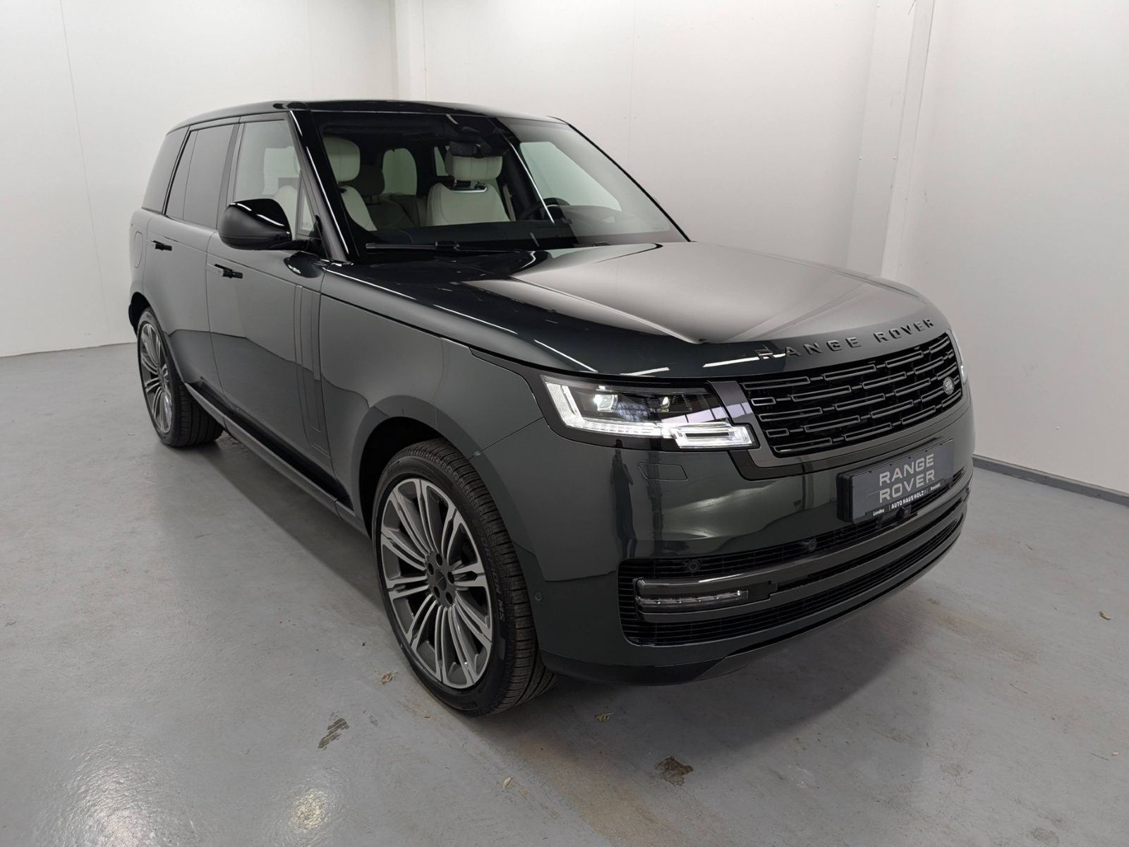 LAND ROVER Range Rover  SWB D350 Autobiography AHK Shadow – Bild 5