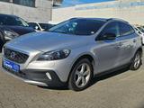 Volvo V40 Cross Country Momentum Navi*Spurhalteassiste - Volvo V40 Cross Country: Momentum