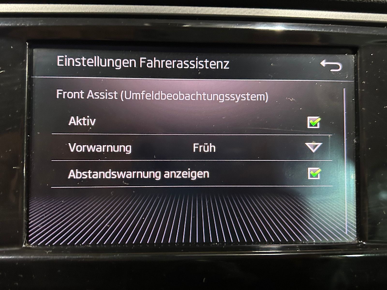 Fahrzeugabbildung SKODA Octavia Combi Ambition/ACC/KLIMA/SHZ/PDC/AUTOMAT