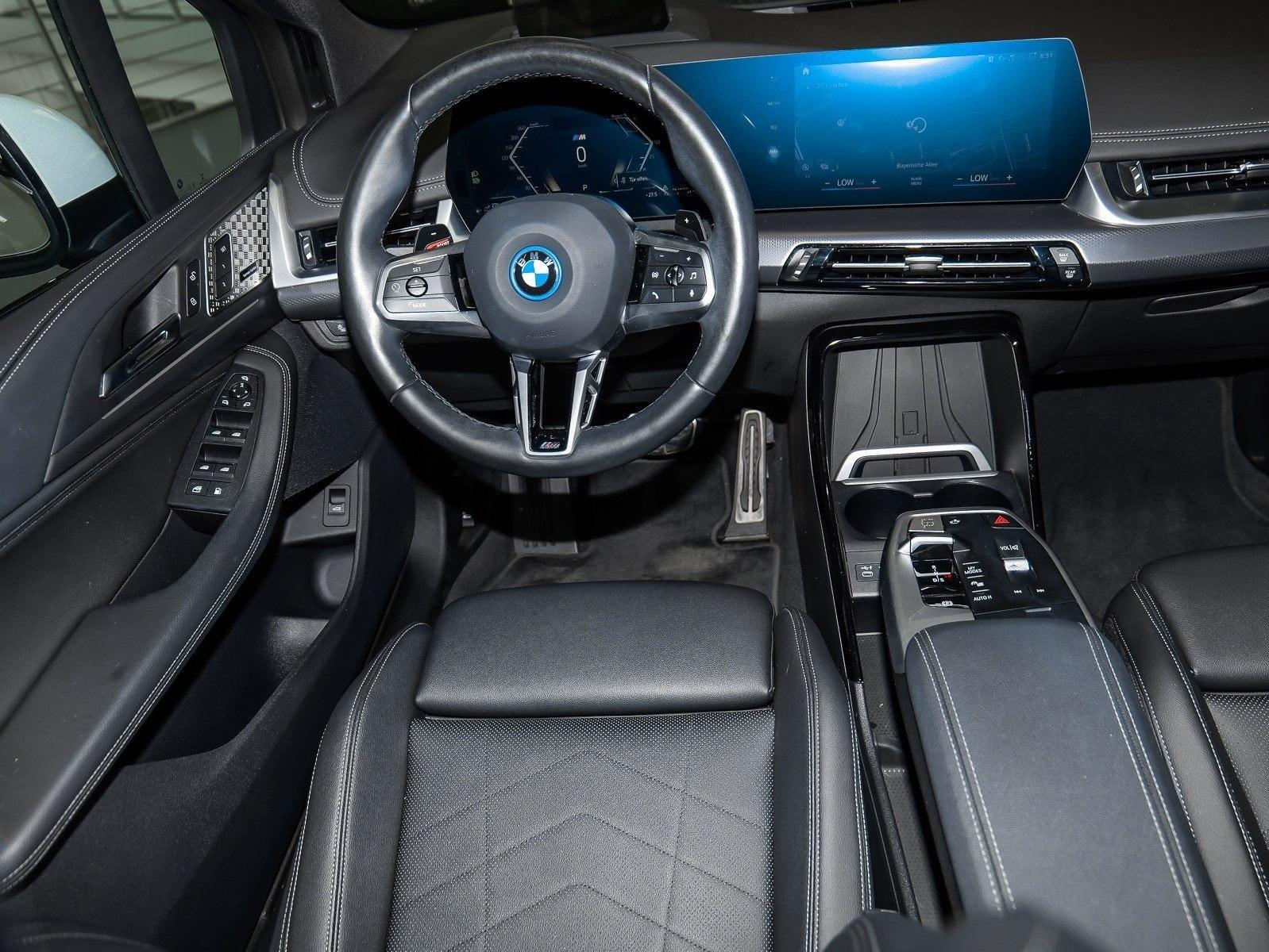 BMW 230e xDrive M Sport HUD PANO ACC AHK RFK NAVI