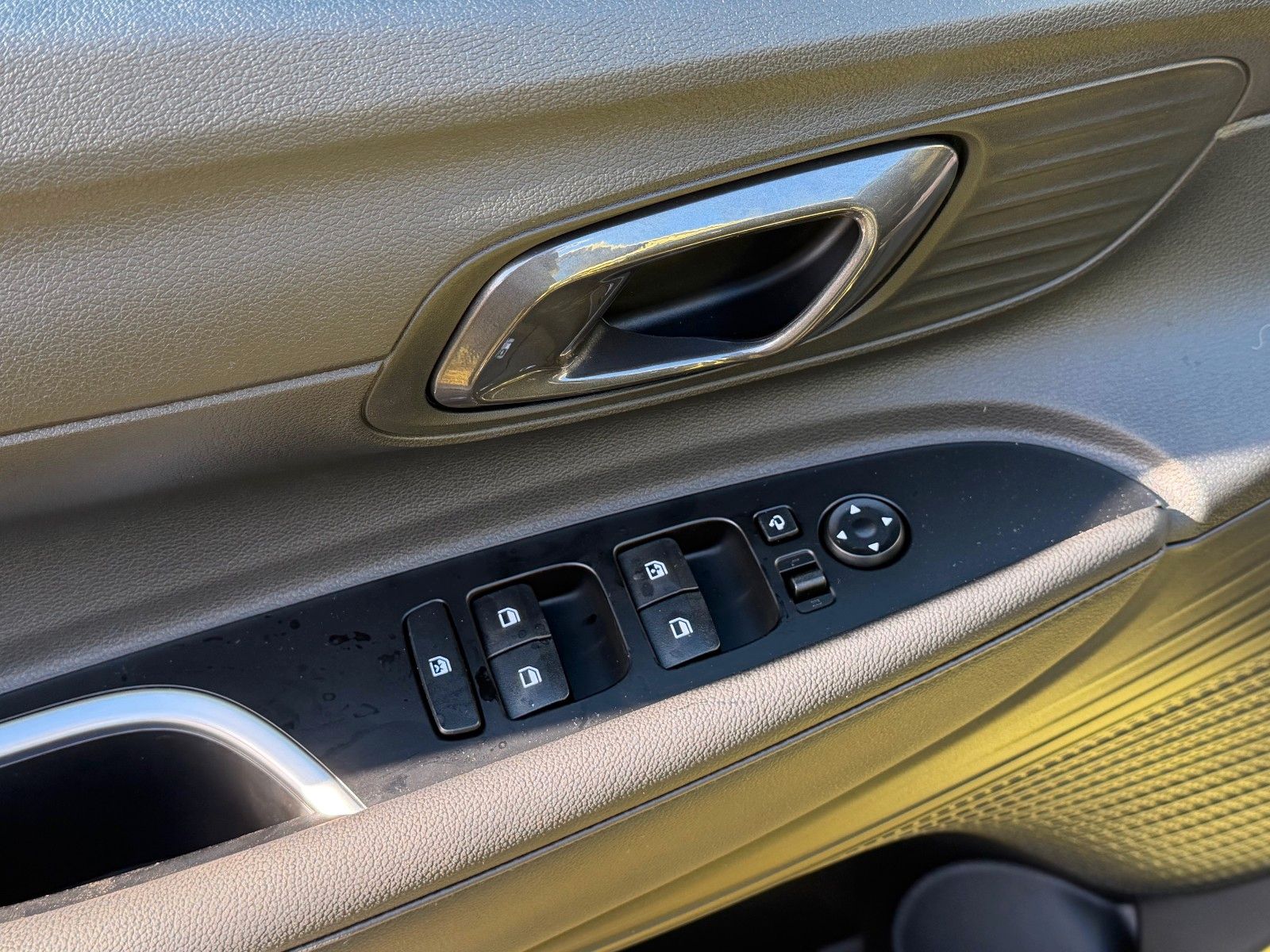 Fahrzeugabbildung Hyundai BAYON 1.0 T-GDI Trend *Spurhalte*Kamera*LED*PDC*