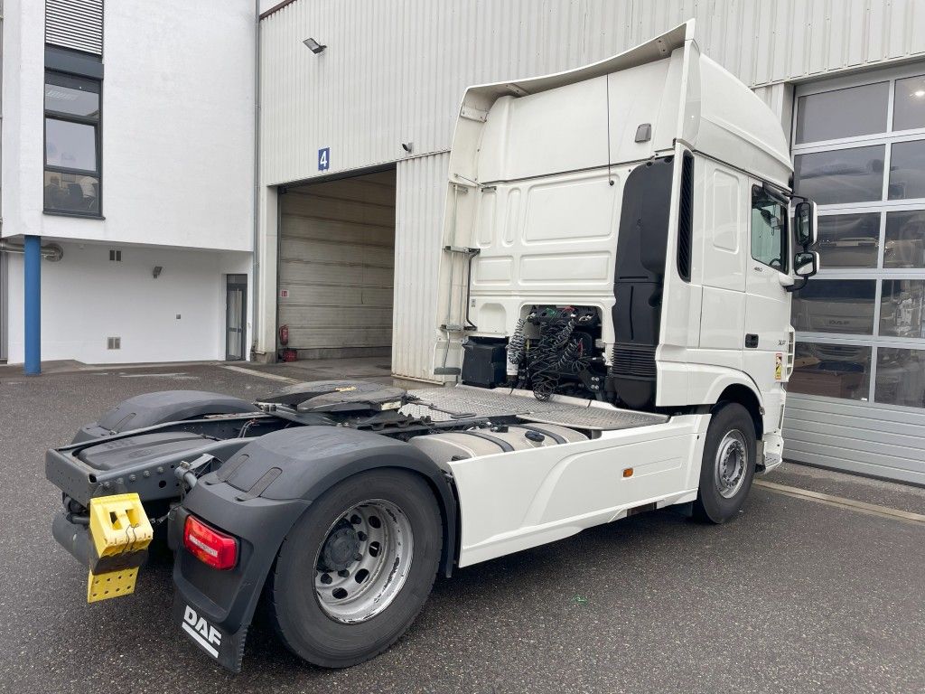 Fahrzeugabbildung DAF FT XF 480 SSC, Federung: Luft/Luft