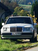 Mercedes-Benz W124 200D Oldtimer  - Mercedes-Benz 200 Gebrauchtwagen in Mainz
