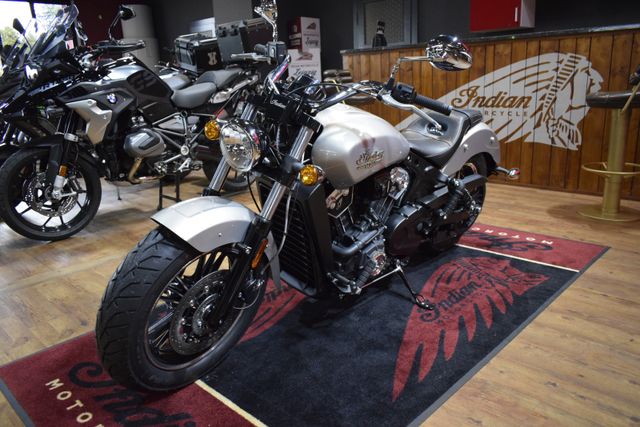 Indian Scout 1200 Silver Quartz Metallic