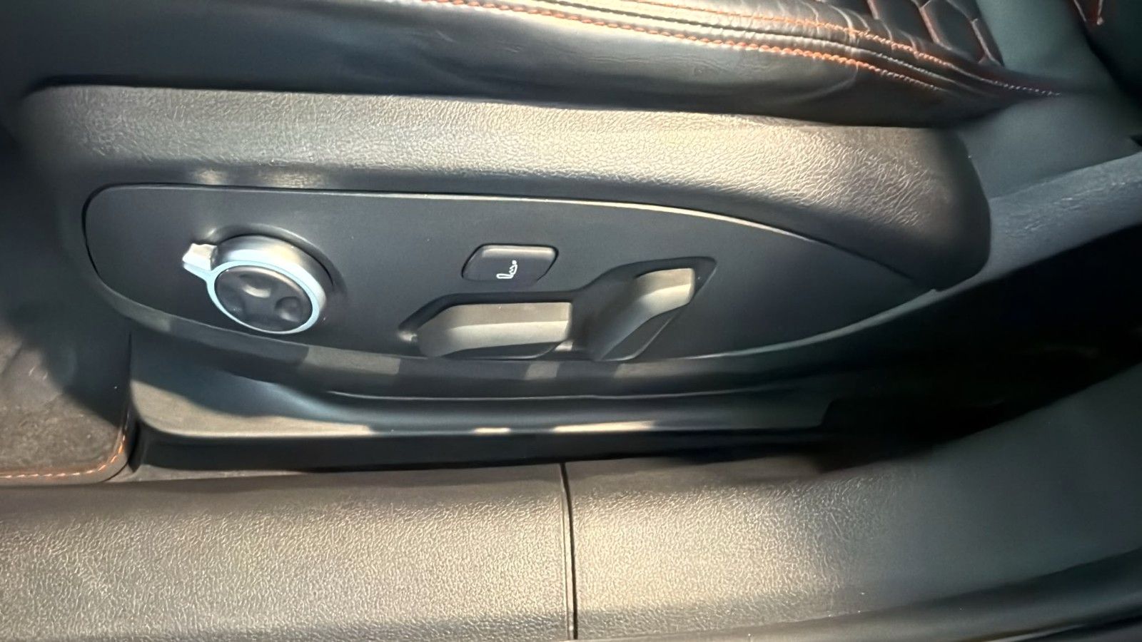 Audi RS4 RS 4 Avant 2.9 TFSI quattro foto 21