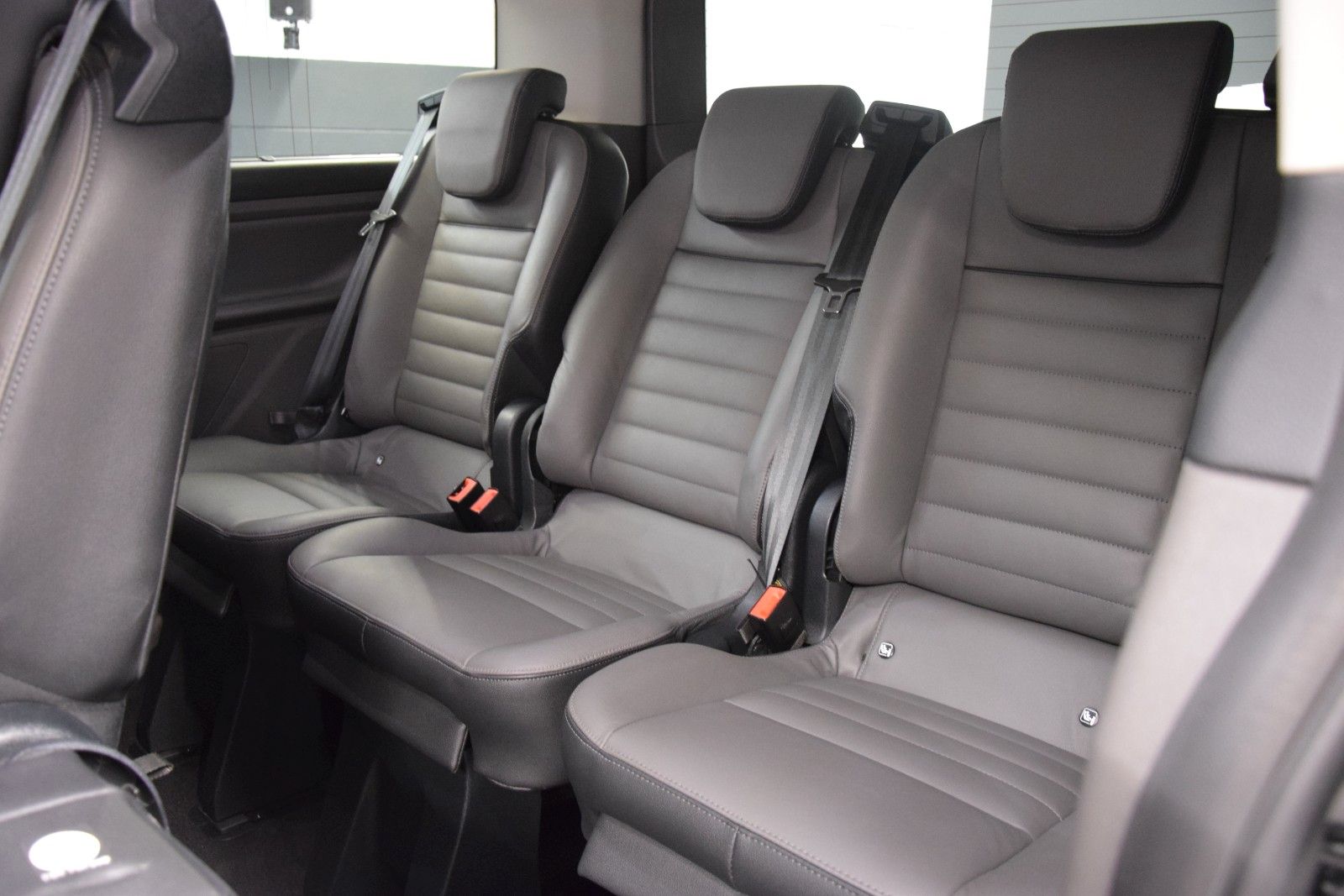 Fahrzeugabbildung Ford Custom 320 L1 Leder Navi Autom. Kamera