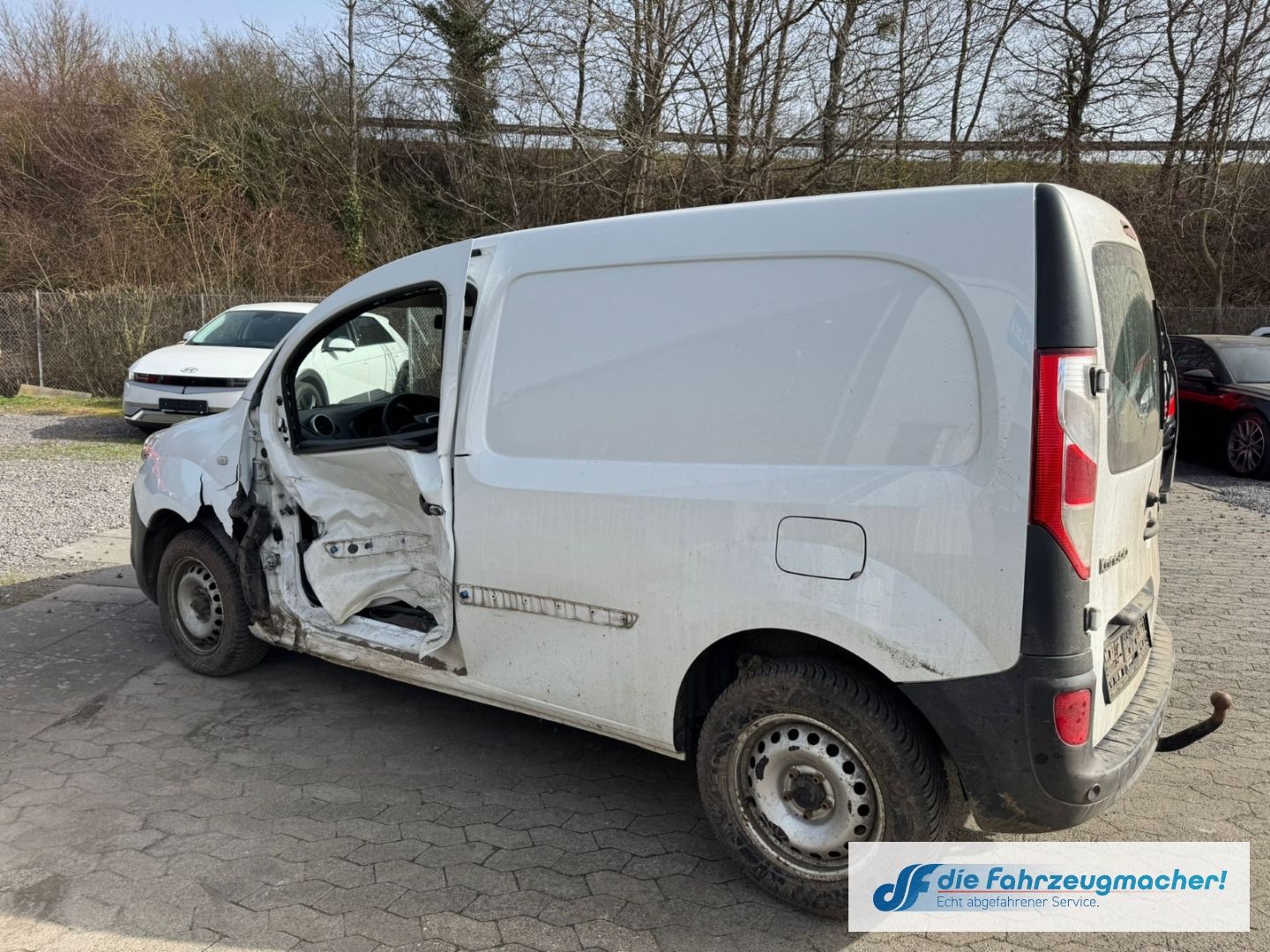 Fahrzeugabbildung Renault Kangoo 1.5 BLUE dCi *SEITENSCHADEN