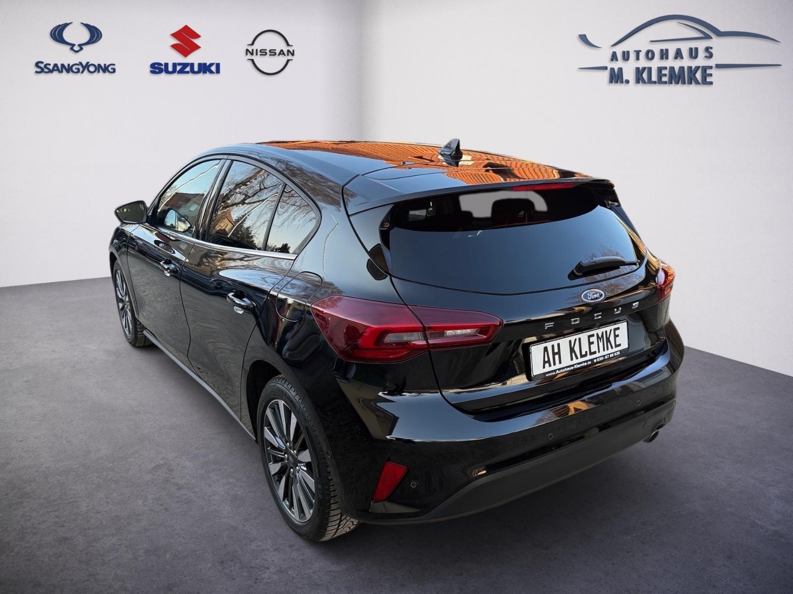 Ford Focus Lim. Titanium X Automatik/Klimaaut/Navi