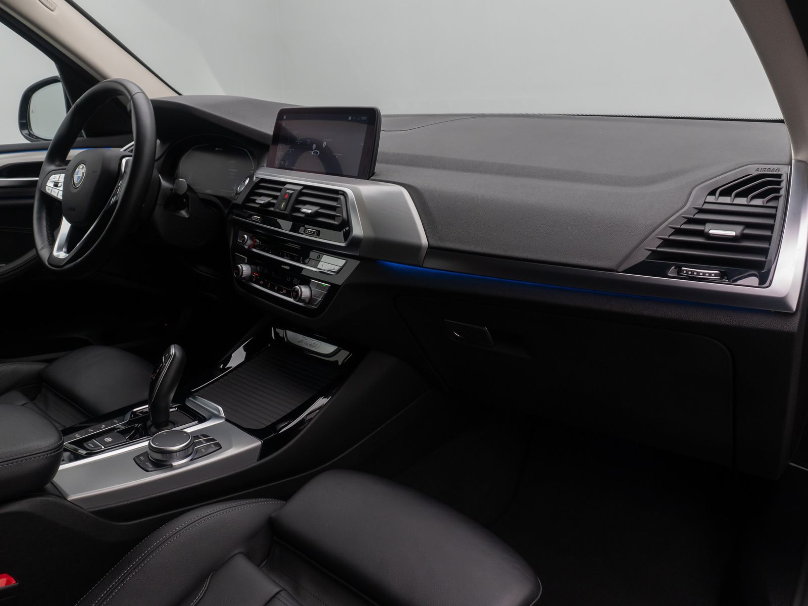 Fahrzeugabbildung BMW X3 xD30e xLine 360° HiFi ACC HUD Komfort 19Zoll