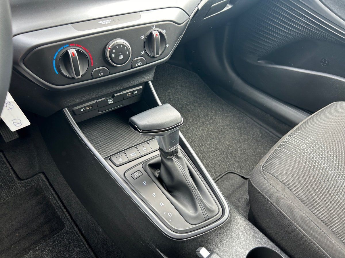 Fahrzeugabbildung Hyundai i20 1.0T 7DCT SELECT FUNKT-P !!! AUF ANFRAGE !!!