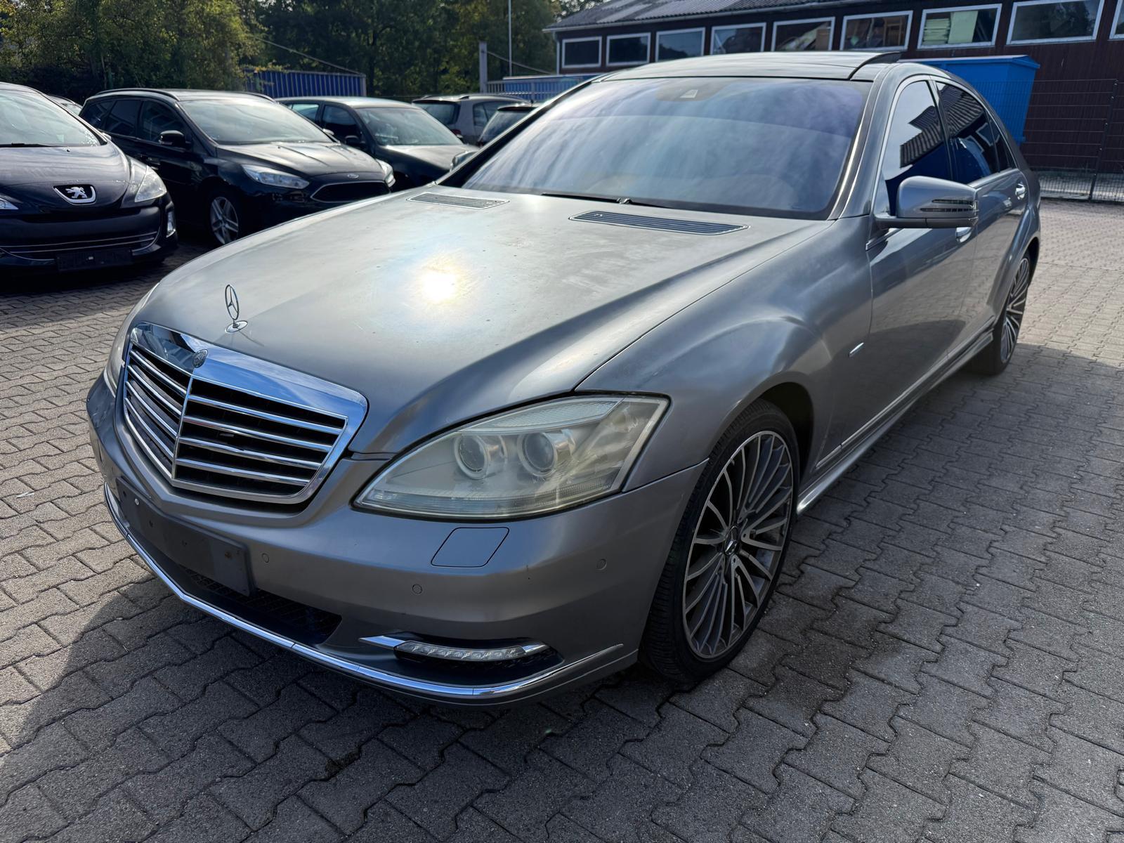 Mercedes-Benz S 500