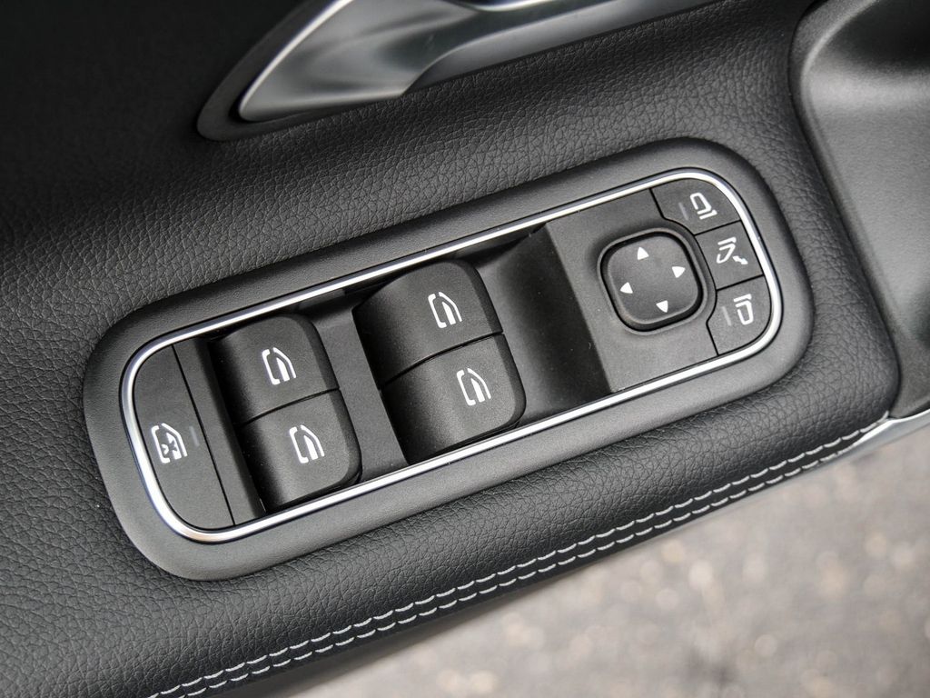 Mercedes-Benz A 250 4M |Progressive|NAVI|MBeam|KEYL|AHK|KAM|LM