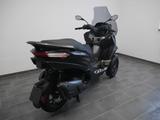 Piaggio MP3 530 Exclusive HPE // Schwarz - PIAGGIO MP3 530 HPE EXCLUSIVE