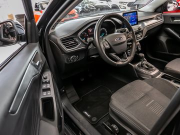 Ford Focus Turnier 1.0 Active Kamera Navi LED