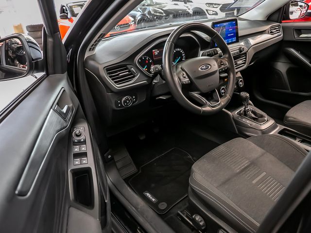 Ford Focus Turnier 1.0 Active Kamera Navi LED