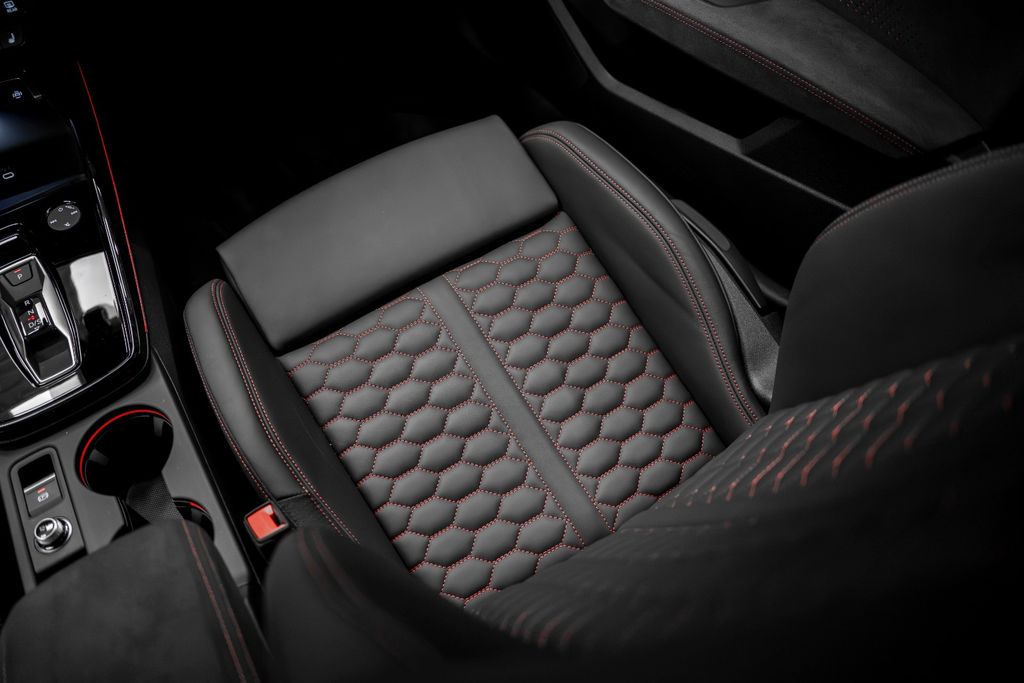 RS3 ABT RSR "1 of 125" 510 HP CARBON 300 Km/h - Bild 23