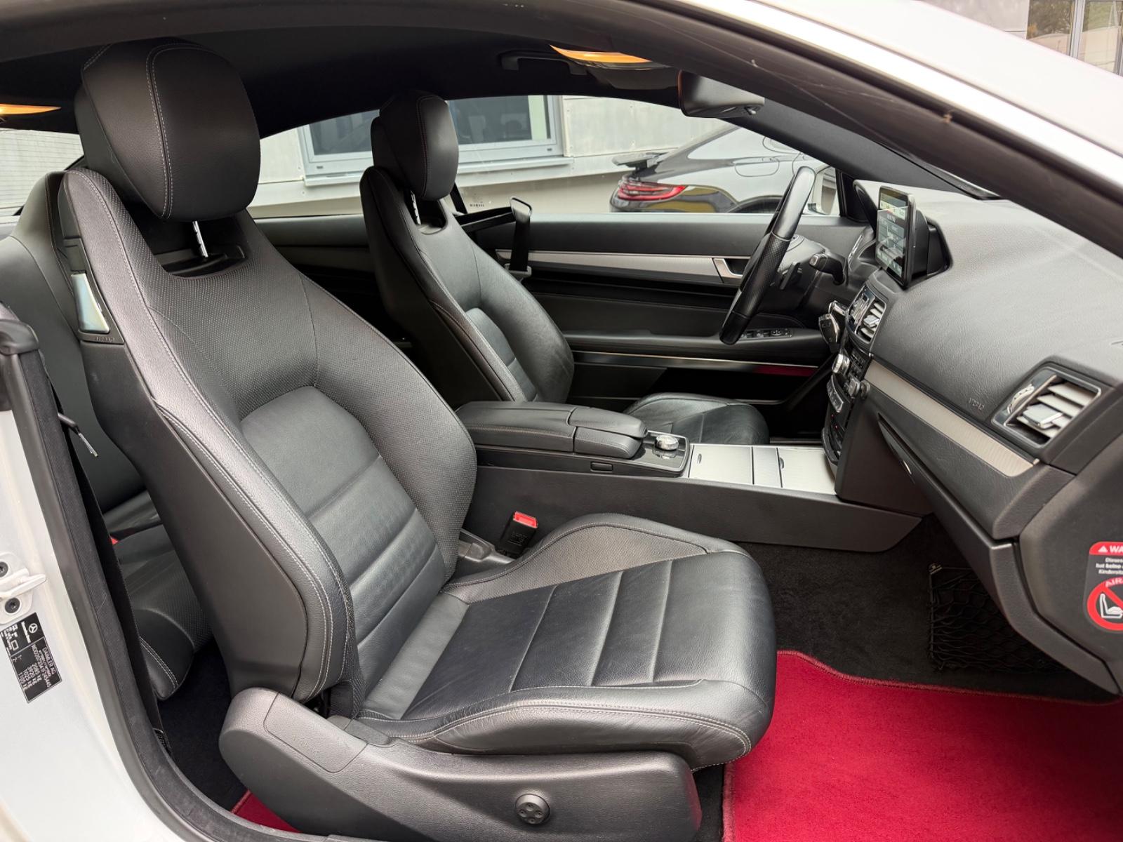 Mercedes-Benz E 200 E Coupe/LEDER/LED/KAMERA/2.HAND/TEMPOMAT