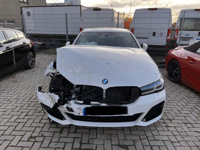 BMW 530 i M Sport/HUD/14.500km/GSD/1.Hd/Laser/