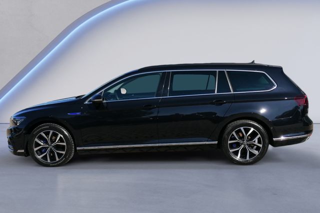 Passat Variant GTE KAMERA+AHK+MATRIX+PARKLENK
