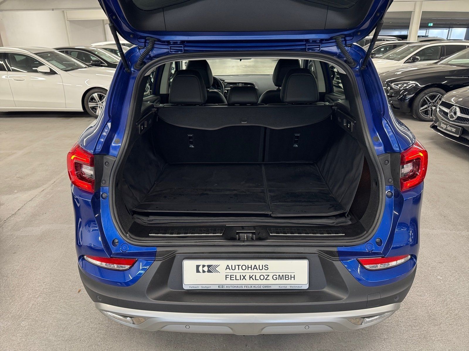 Fahrzeugabbildung Renault Kadjar 1.3 TCe 140 Limited*Navi*PDC*Sitzheizung*