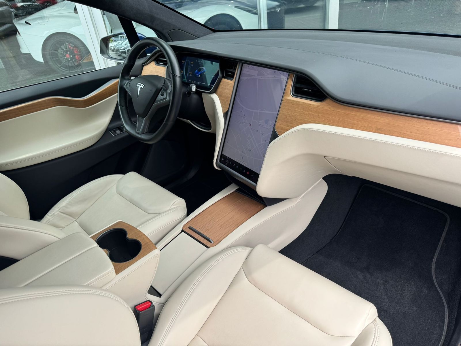 Fahrzeugabbildung Tesla Model X Performance LR Dual AWD PANO+NAV+LED+ACC
