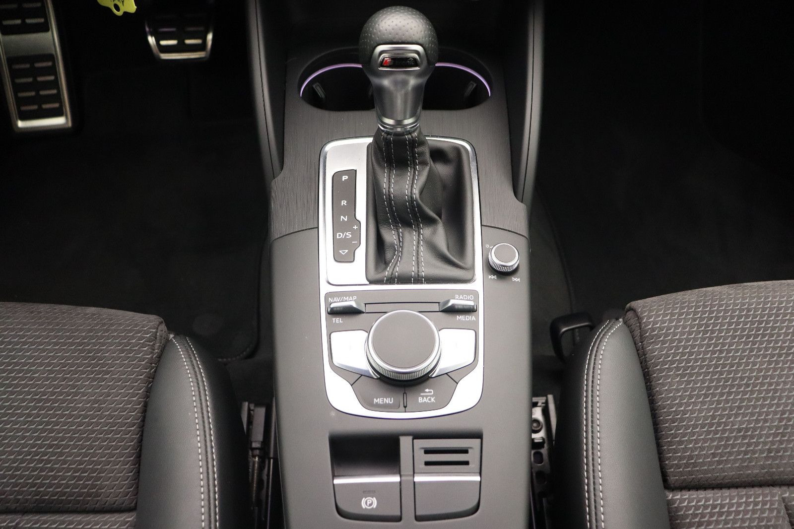Fahrzeugabbildung Audi A3 Sportback 35 TFSI Sport S-Line