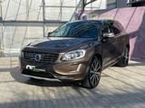 Volvo XC60 Summum AWD Xen Nav Leder AHK Assist SH - Volvo XC60: Awd Summum
