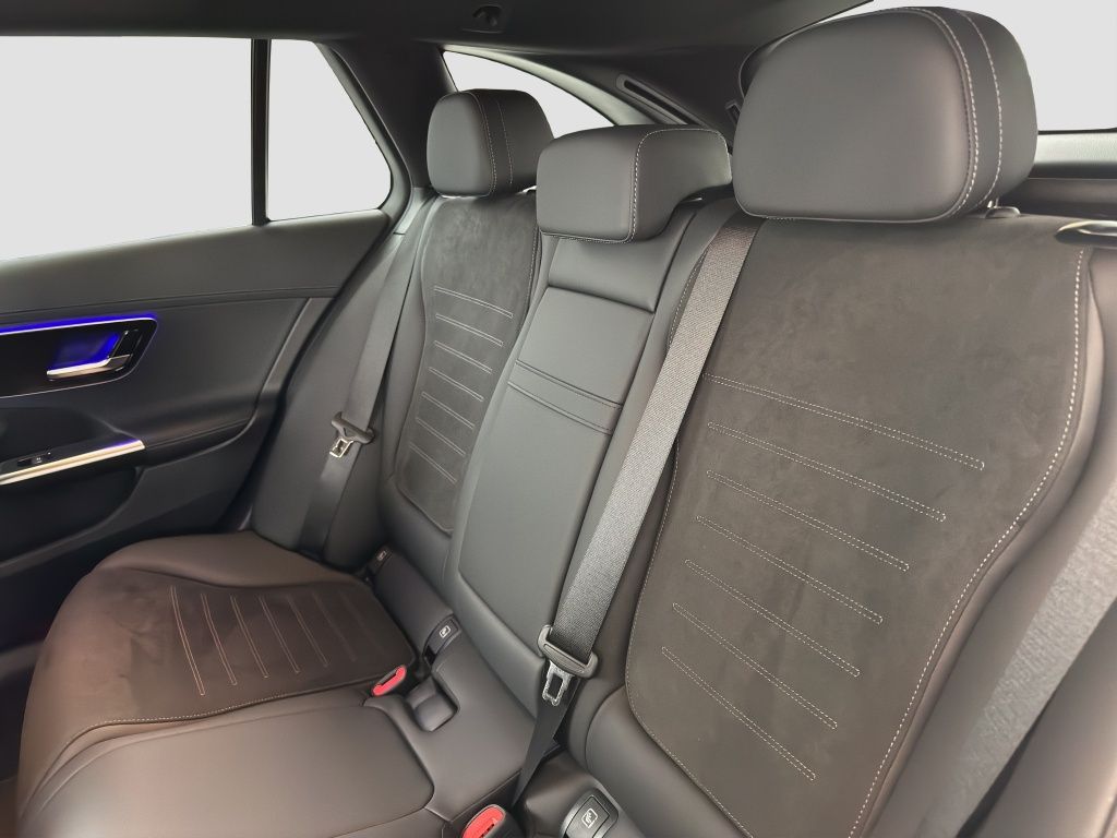 Fahrzeugabbildung Mercedes-Benz C 300 d T-Modell AMG*el. Heckklappe*LED*Kamera