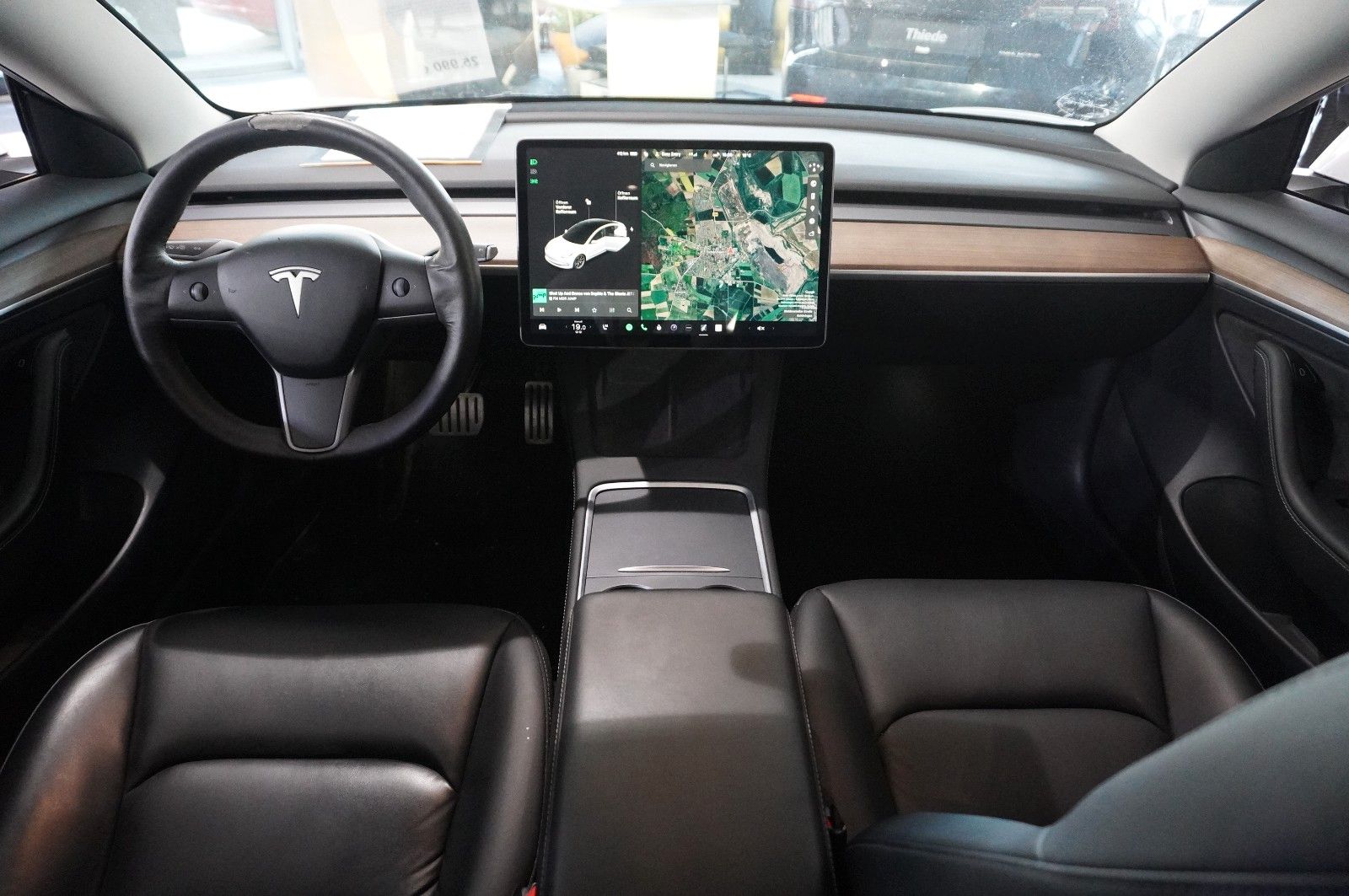 Fahrzeugabbildung Tesla Model 3 PERFORMANCE DUAL-MOTOR NAVI/LED/PILOT+