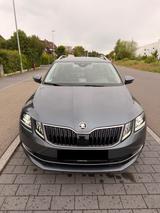 Skoda Octavia 1.6 TDI  Combi Pr...